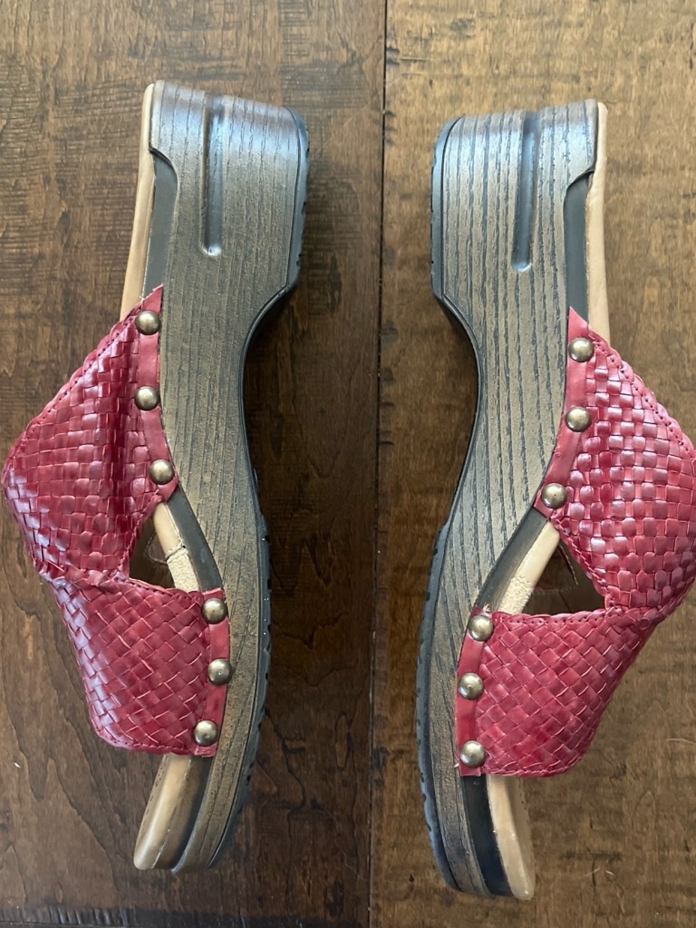 Dansko Mila burgundy red leather platform clog sandals - Picture 3 of 6